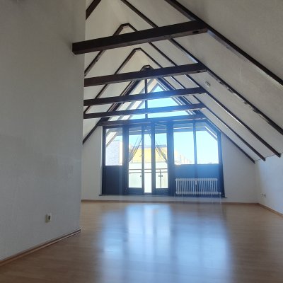 Die besondere 2,5-Zimmer-Dachgeschosswohnung